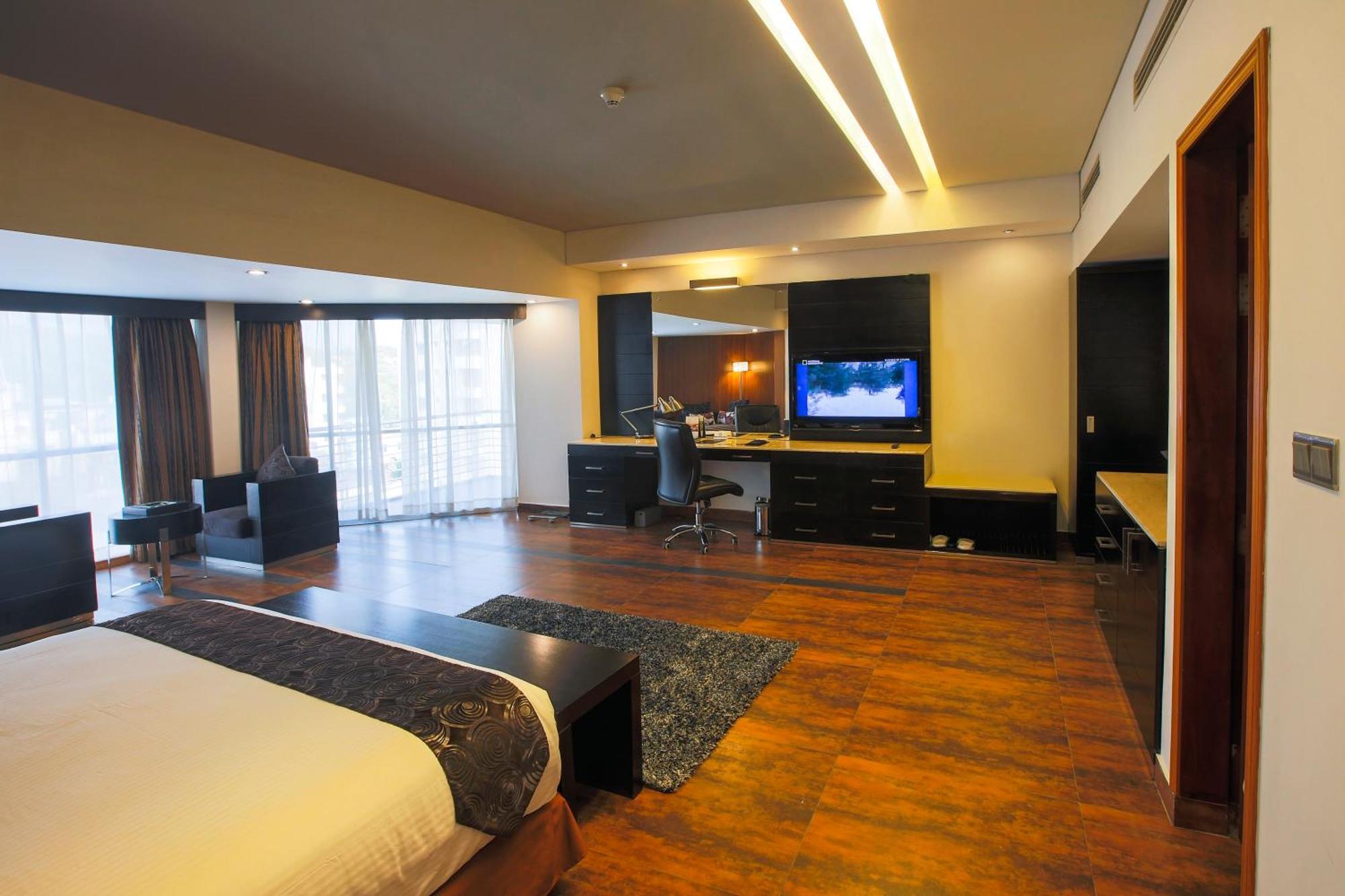 Long Beach Hotel Кокс-Базар Экстерьер фото
